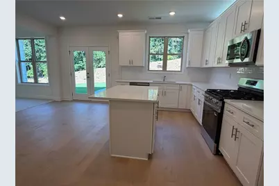 5927 Creek Indian Drive, Sugar Hill, GA 30518 - Photo 14