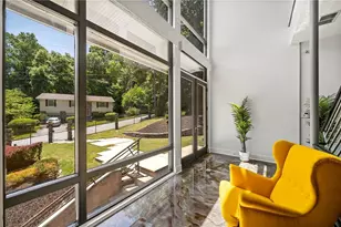 643 Larchmont Cir NW, Atlanta, GA 30318 - Photo 1