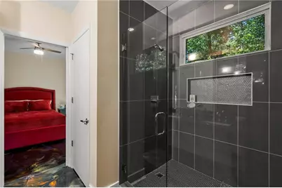 643 Larchmont Circle NW, Atlanta, GA 30318 - Photo 26
