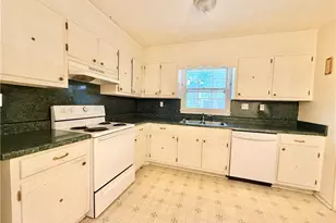 120 Wilhelmina Dr, Ellenwood, GA 30294 - Photo 10