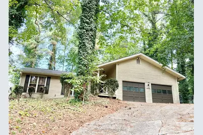 120 Wilhelmina Drive, Ellenwood, GA 30294 - Photo 2
