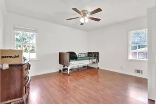 2122 Colonial Oak Way, Stone Mountain, GA 30087 - Photo 10