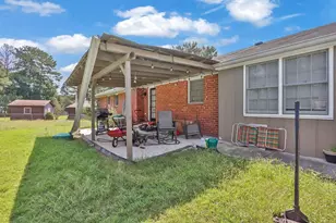 2122 Colonial Oak Way, Stone Mountain, GA 30087 - Photo 20