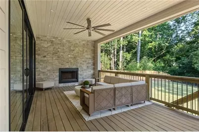 680 Carriage Drive, Sandy Springs, GA 30328 - Photo 20