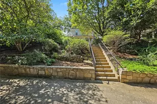 1059 Alta Ave NE, Atlanta, GA 30307 - Photo 2