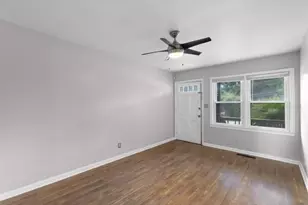 2536 McAfee Rd, Decatur, GA 30032 - Photo 8