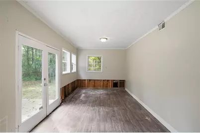 732 Harness Court, Lithonia, GA 30058 - Photo 4