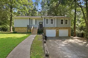 732 Harness Ct, Lithonia, GA 30058 - Photo 1