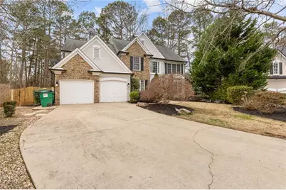 400 Eastcote Drive, Sandy Springs, GA 30350 - Photo 2