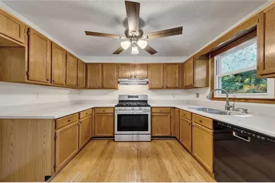 3801 Allyn Drive NW, Kennesaw, GA 30152 - Photo 12