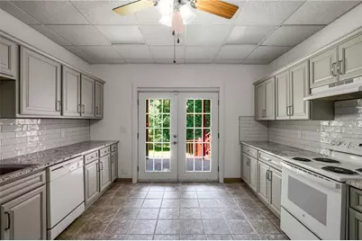 65 Tanglewood Road, Newnan, GA 30263 - Photo 16