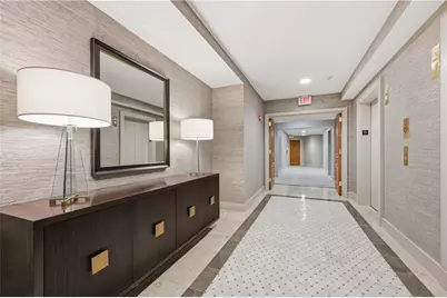 700 Park Regency Place NE #1907, Atlanta, GA 30326 - Photo 4