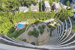 700 Park Regency Pl NE, Atlanta, GA 30326 - Photo 2