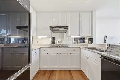 700 Park Regency Place NE #1907, Atlanta, GA 30326 - Photo 16