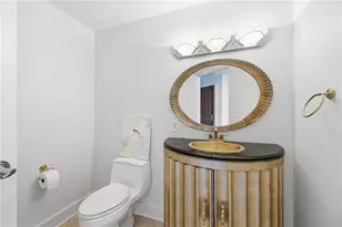 700 Park Regency Pl NE, Atlanta, GA 30326 - Photo 22