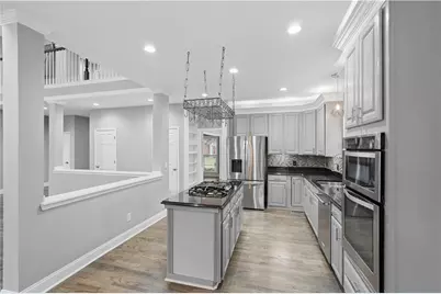 160 Treadstone Overlook, Suwanee, GA 30024 - Photo 10