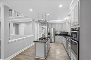 160 Treadstone Overlook, Suwanee, GA 30024 - Photo 10