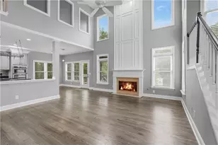 160 Treadstone Overlook, Suwanee, GA 30024 - Photo 8