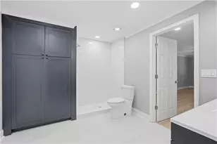 160 Treadstone Overlook, Suwanee, GA 30024 - Photo 28