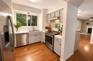 10535 Virginia Pine Ln, Johns Creek, GA 30022 - Photo 4