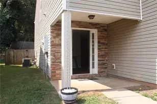 7809 Newbury Dr, Jonesboro, GA 30236 - Photo 6
