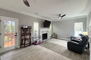2021 Pinnacle Pointe Dr, Norcross, GA 30071 - Photo 8