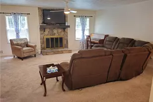 690 Kirkus Dr SE, Conyers, GA 30094 - Photo 12