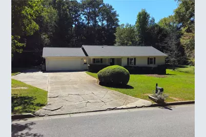 690 Kirkus Drive SE, Conyers, GA 30094 - Photo 2