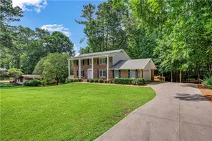 5223 Davantry Dr, Dunwoody, GA 30338 - Photo 36