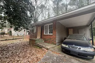 734 Alfred Rd, Atlanta, GA 30331 - Photo 2