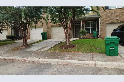 4429 Dallis Court, Stone Mountain, GA 30083 - Photo 2