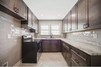 751 Skyview Drive NE, Marietta, GA 30060 - Photo 14