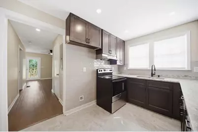 751 Skyview Drive NE, Marietta, GA 30060 - Photo 16