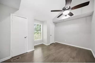 751 Skyview Drive NE, Marietta, GA 30060 - Photo 12