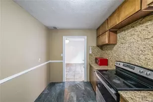 400 Winding River Dr, Atlanta, GA 30350 - Photo 14