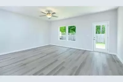 141 Village Green Drive NW, Adairsville, GA 30103 - Photo 6