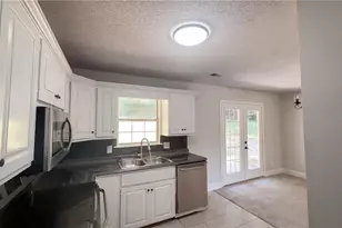 155 Liberty Pl SW, Calhoun, GA 30701 - Photo 6