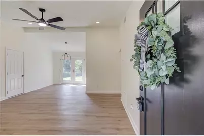 3622 Cainbridge Court, Lawrenceville, GA 30044 - Photo 4