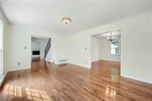 1349 Murdock Rd, Marietta, GA 30062 - Photo 6