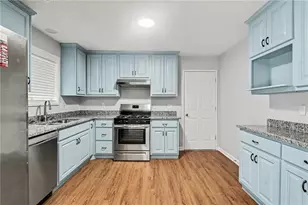 8220 Englewood Trail, Riverdale, GA 30274 - Photo 4
