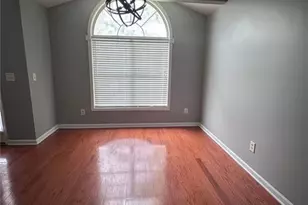 698 Parc River Blvd, Lawrenceville, GA 30046 - Photo 2