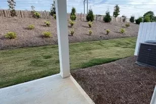 950 Sunny Lk Dr, Lawrenceville, GA 30043 - Photo 18
