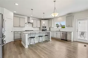 129 Edinburgh Dr, Canton, GA 30115 - Photo 4