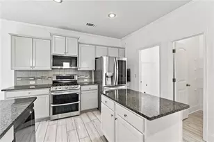 351 The Blvd, Newnan, GA 30263 - Photo 12