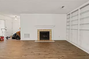 105 Garden Ct, Atlanta, GA 30328 - Photo 12