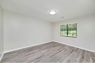355 Santa Fe Trail, Ellenwood, GA 30294 - Photo 20
