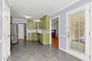 830 Riverwood Dr, Monroe, GA 30655 - Photo 10