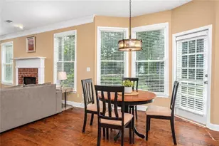 902 Daylight Cir, Lawrenceville, GA 30045 - Photo 14