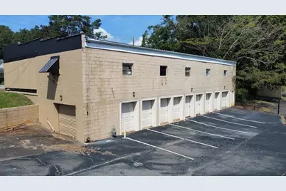 302 E College Street, Bowdon, GA 30108 - Photo 2