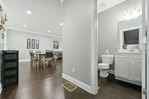 132 Marietta Walk, Marietta, GA 30064 - Photo 4
